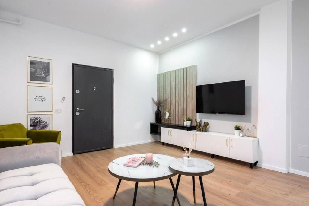 Old Town Bucharest Apartment Poiana 7 Dış mekan fotoğraf