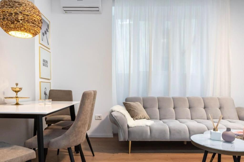 Old Town Bucharest Apartment Poiana 7 Dış mekan fotoğraf